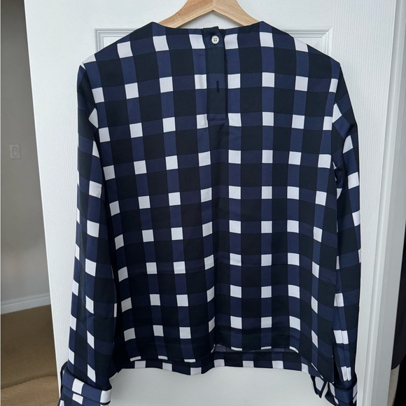 Banana Republic blouse - size small, plaid print, navy blue and white - Picture 3 of 4
